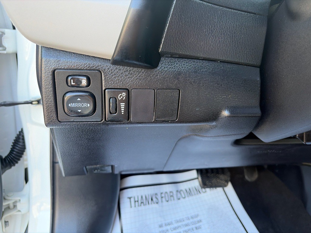 2017 Toyota Corolla Image 18