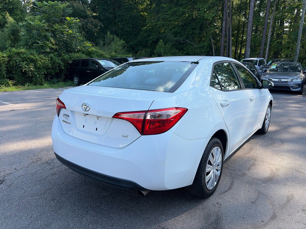 2017 Toyota Corolla Image 27