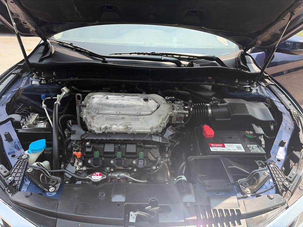 2017 Honda Accord Image 24