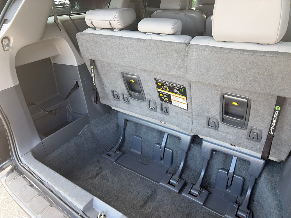 2020 Toyota Sienna Image 30