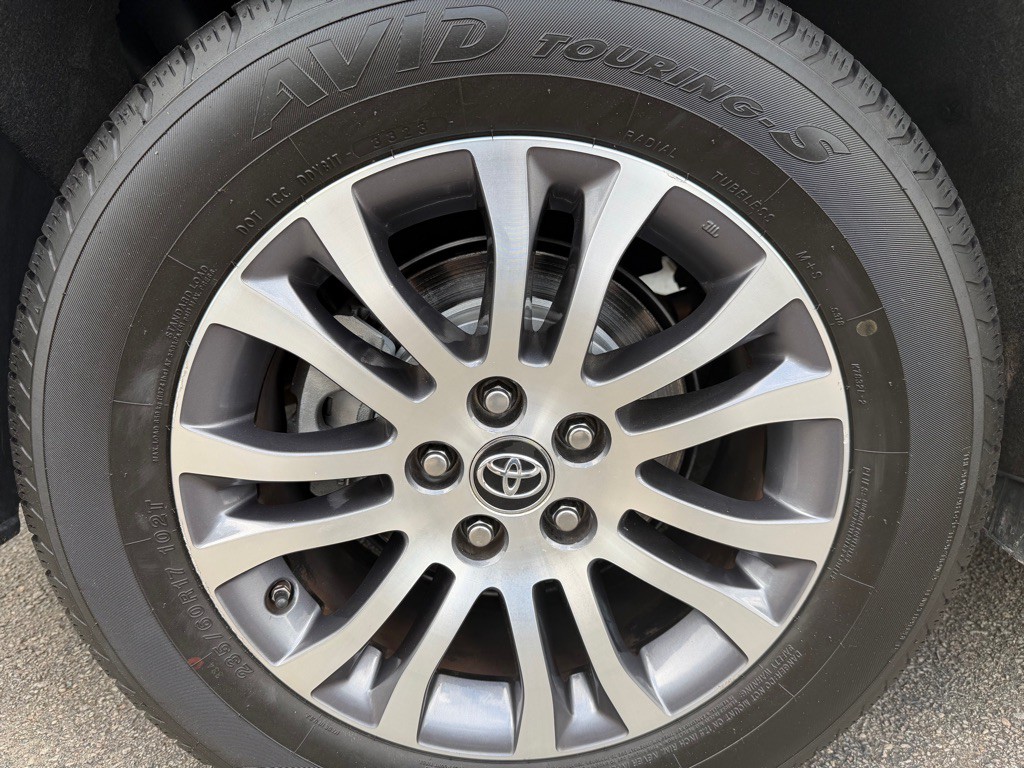 2020 Toyota Sienna Image 40