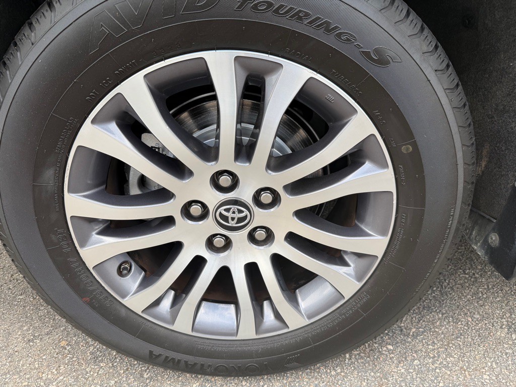 2020 Toyota Sienna Image 43