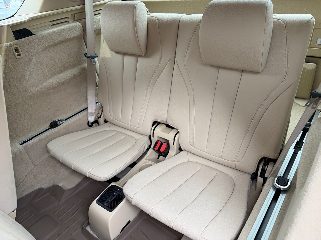 2015 BMW X5 Image 9