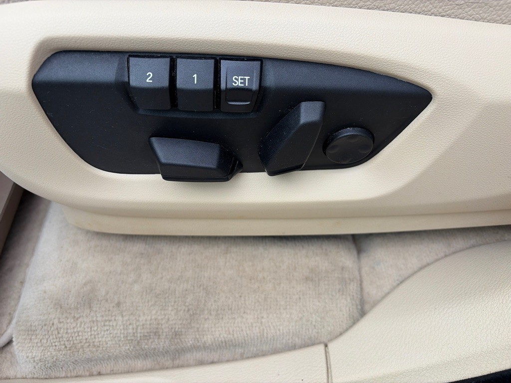 2015 BMW X5 Image 11