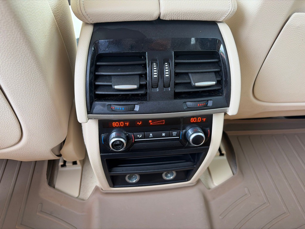 2015 BMW X5 Image 26