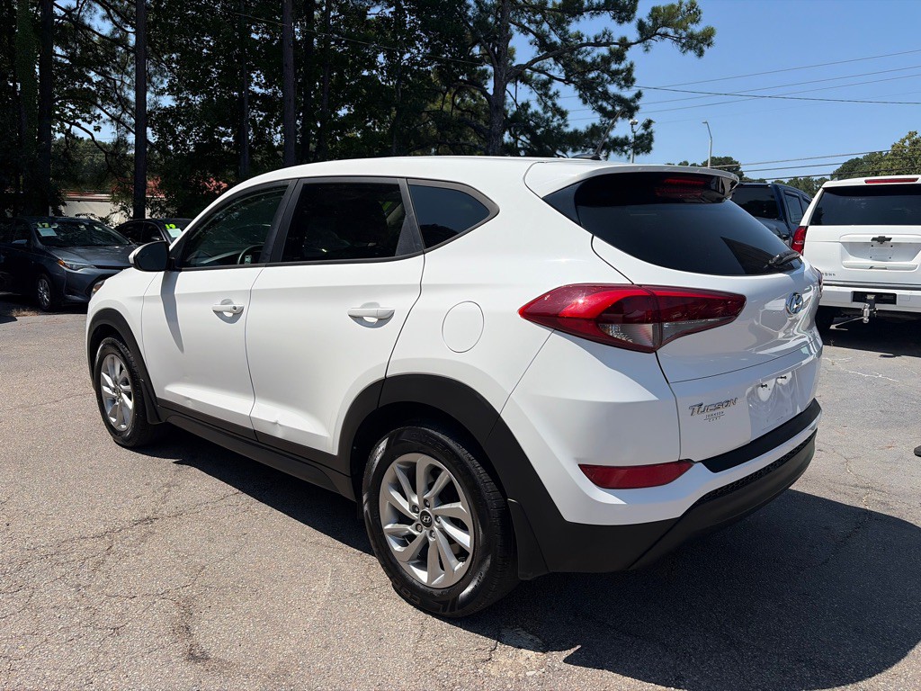 2016 Hyundai Tucson Image 6