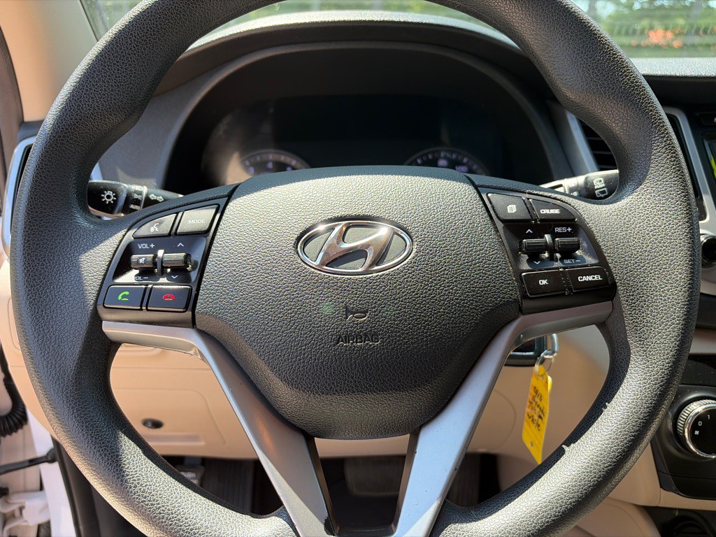 2016 Hyundai Tucson Image 10