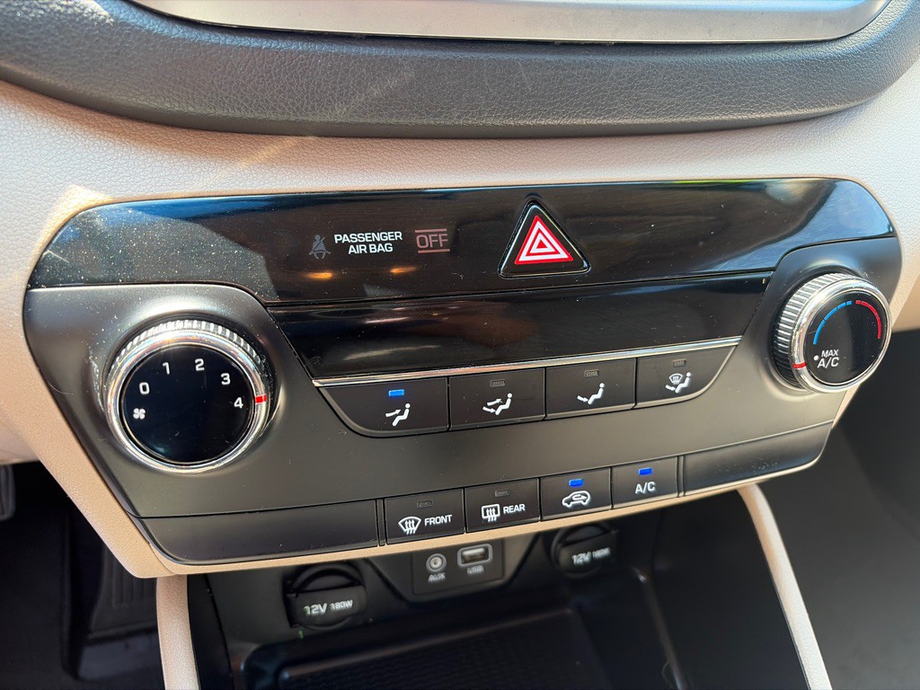 2016 Hyundai Tucson Image 15