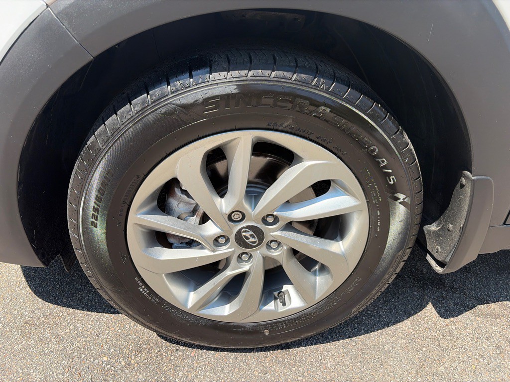 2016 Hyundai Tucson Image 27