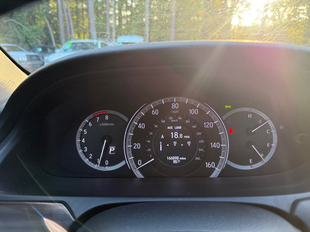 2017 Honda Accord Image 17