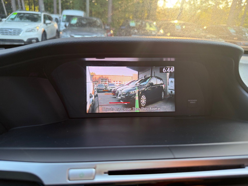 2017 Honda Accord Image 25