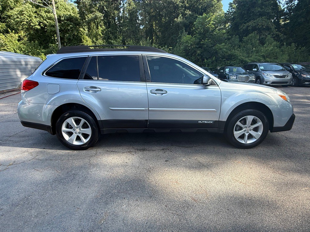 2014 Subaru Outback Image 5