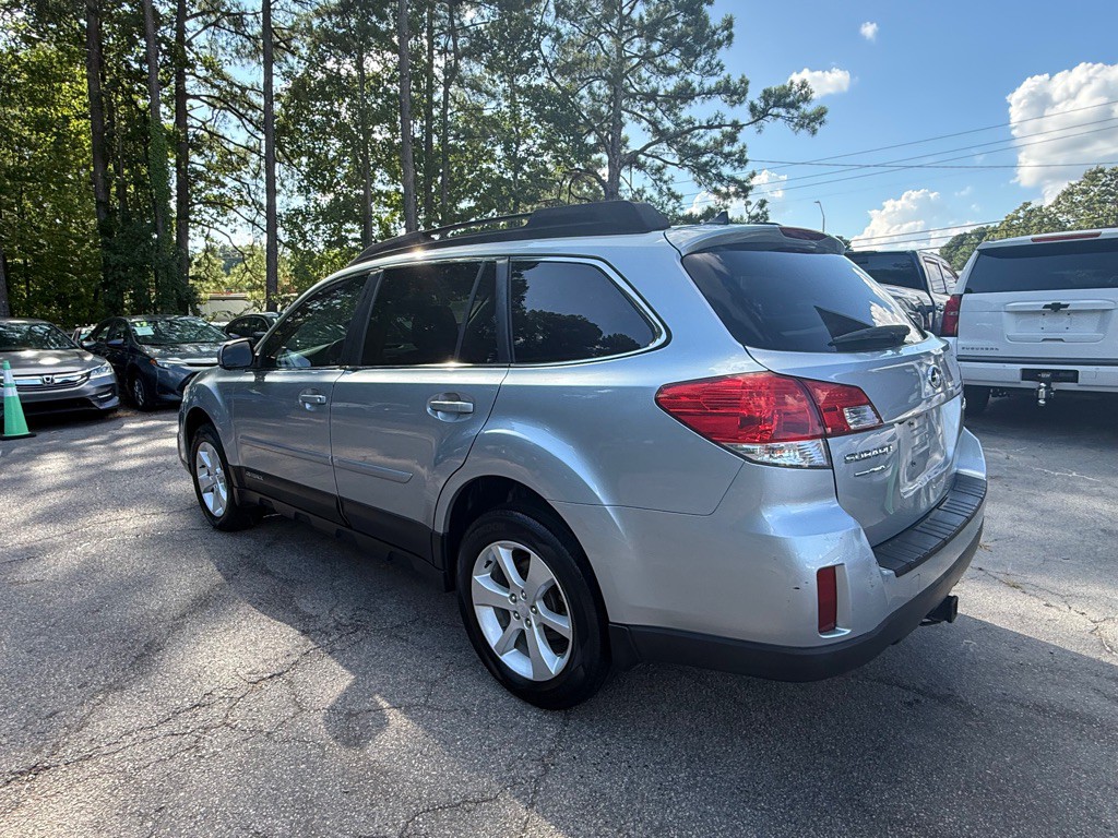 2014 Subaru Outback Image 10