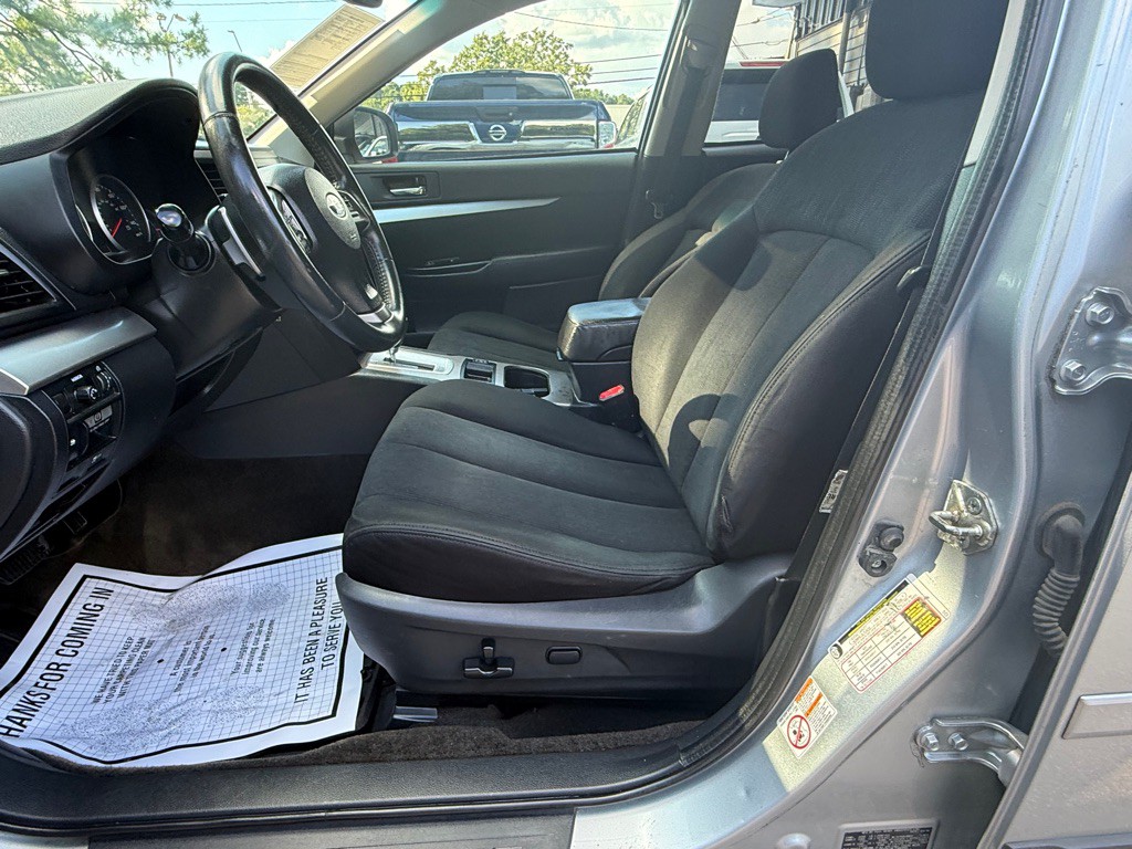 2014 Subaru Outback Image 14