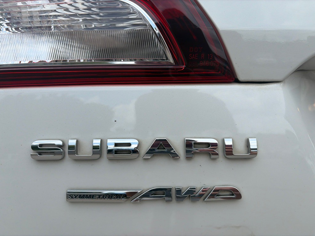 2015 Subaru Outback Image 26