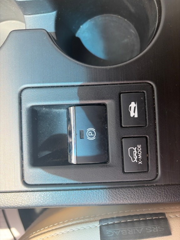 2015 Subaru Outback Image 30