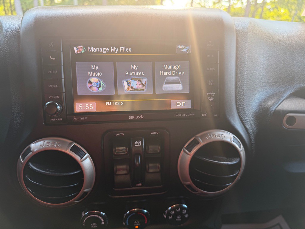 2016 Jeep Wrangler Unlimited Image 19