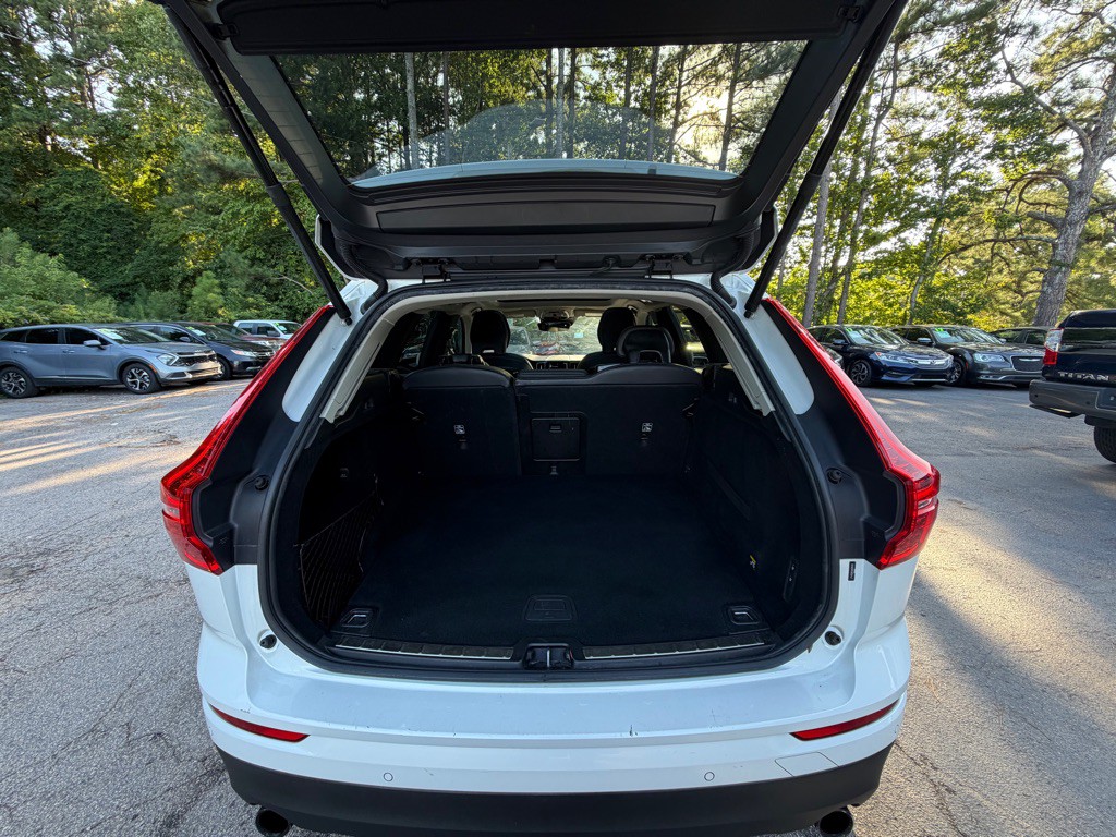 2019 Volvo XC60 Image 32