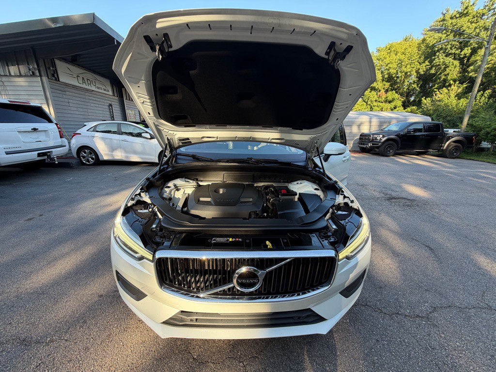 2019 Volvo XC60 Image 40