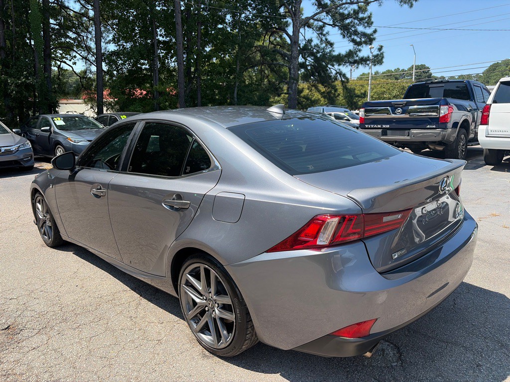 2015 Lexus IS Image 6