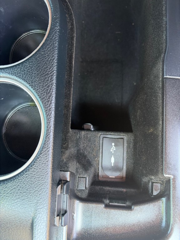 2015 Lexus IS Image 21
