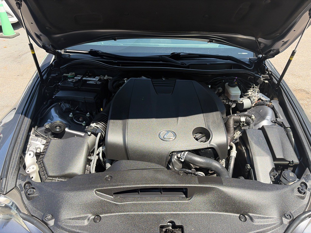 2015 Lexus IS Image 27