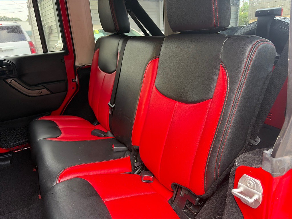 2017 Jeep Wrangler Unlimited Image 8