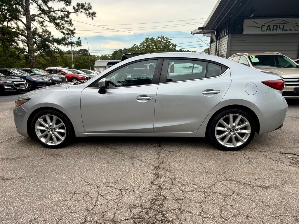 2017 Mazda Mazda3 Image 10