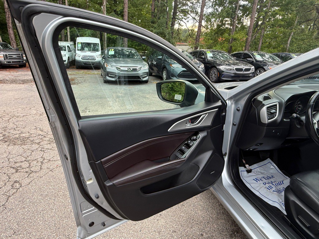 2017 Mazda Mazda3 Image 11