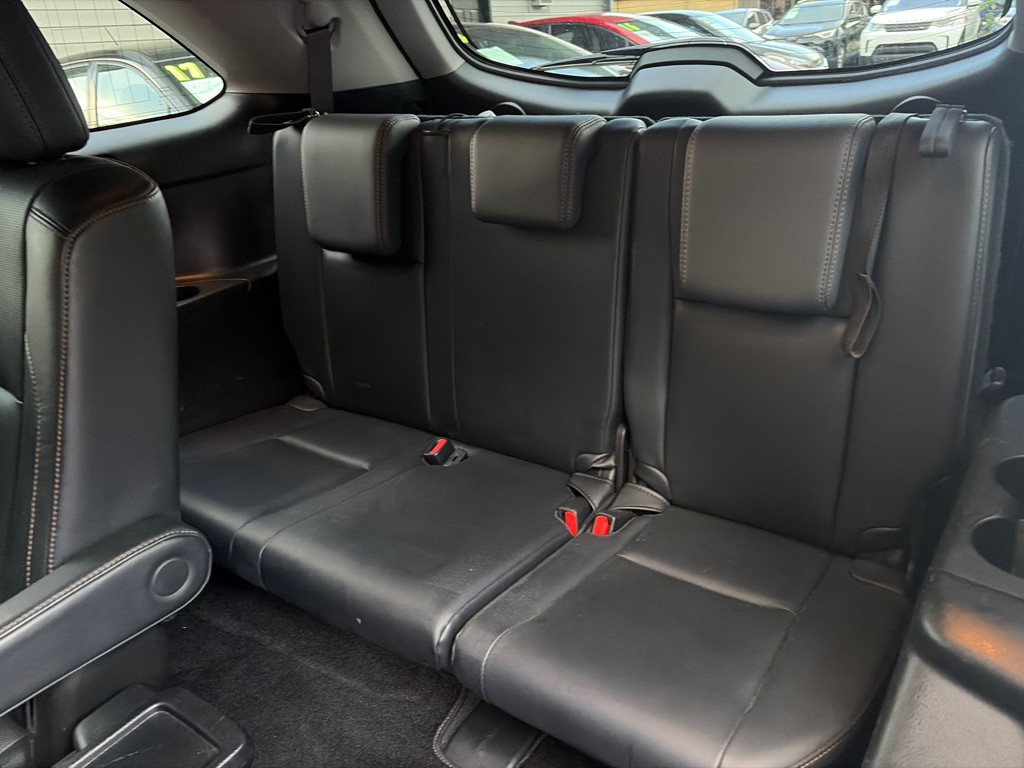 2015 Toyota Highlander Image 9