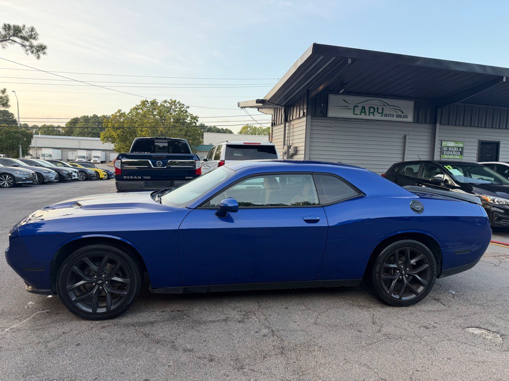 2019 Dodge Challenger Image 3