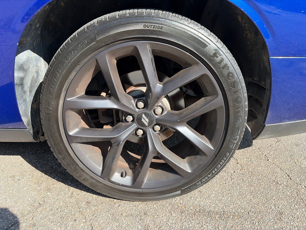 2019 Dodge Challenger Image 23