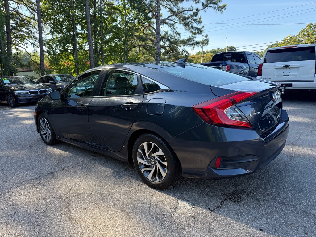 2017 Honda Civic Image 8