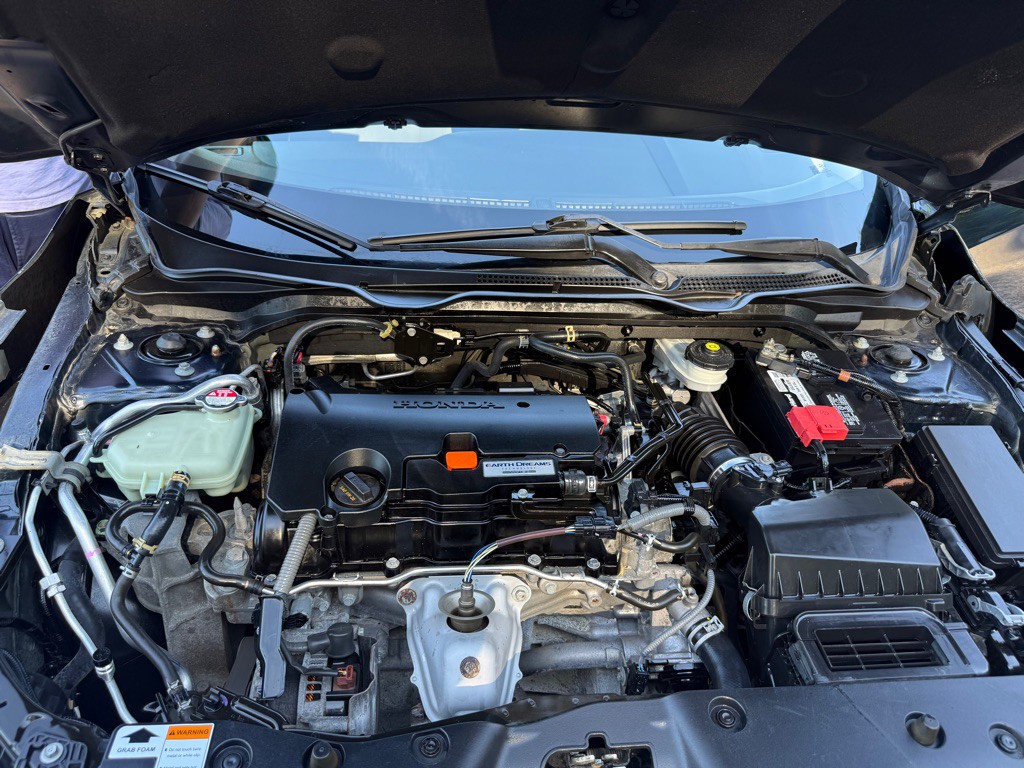 2017 Honda Civic Image 34