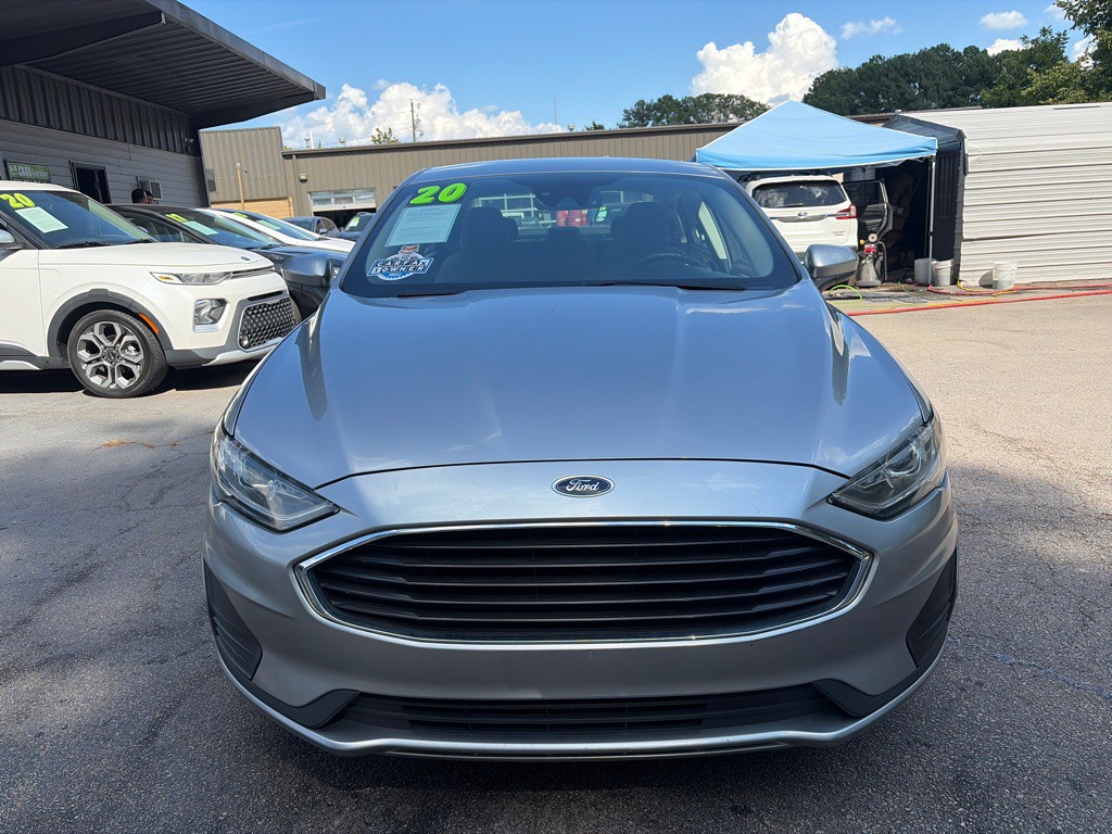 2020 Ford Fusion Image 2