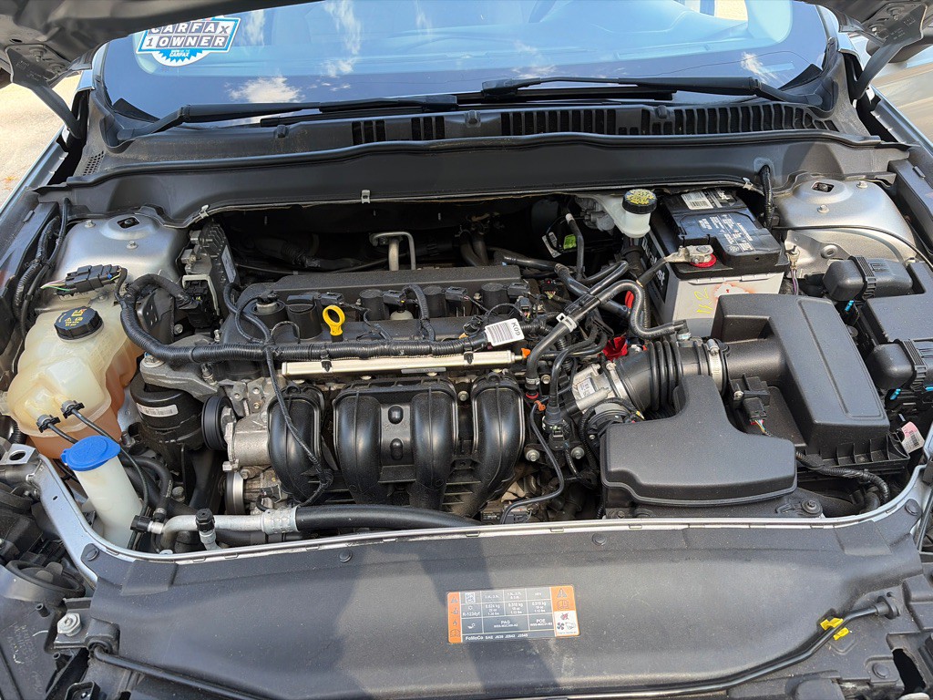 2020 Ford Fusion Image 22
