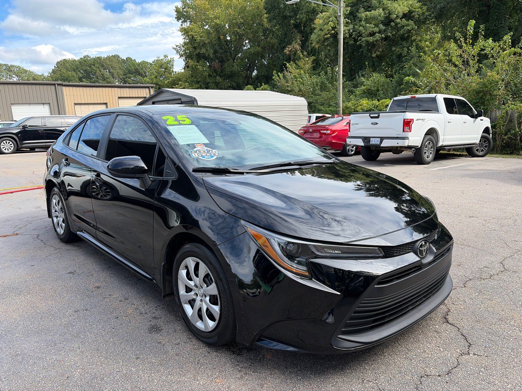 2025 Toyota Corolla Image 3
