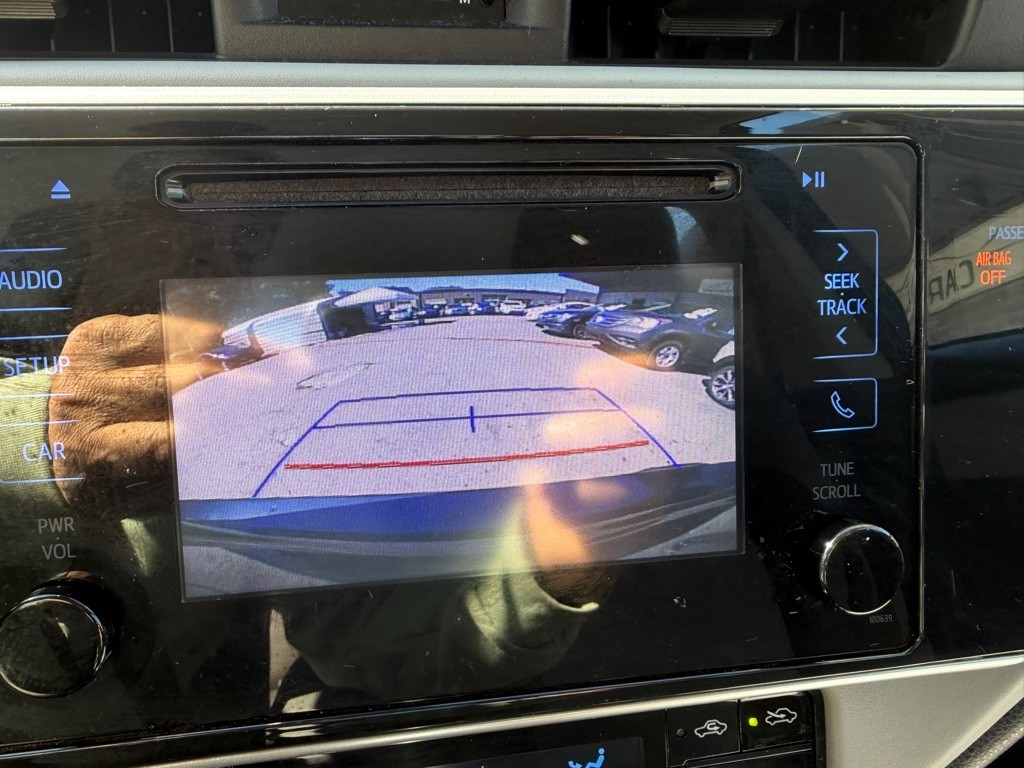 2018 Toyota Corolla Image 15