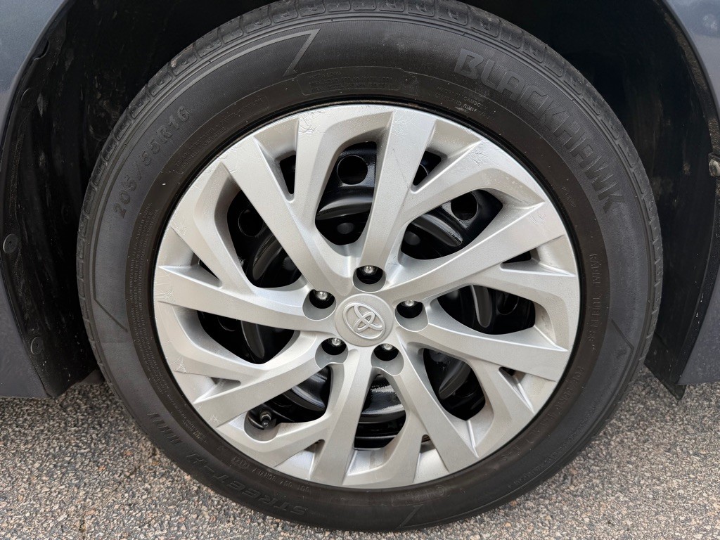 2018 Toyota Corolla Image 27