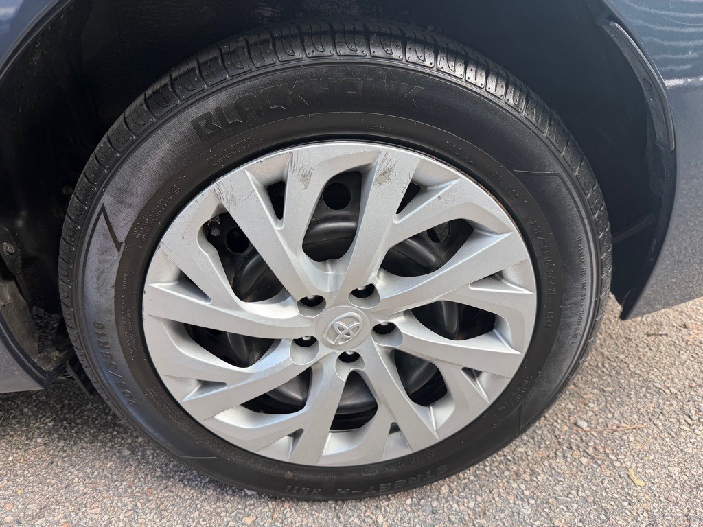 2018 Toyota Corolla Image 29
