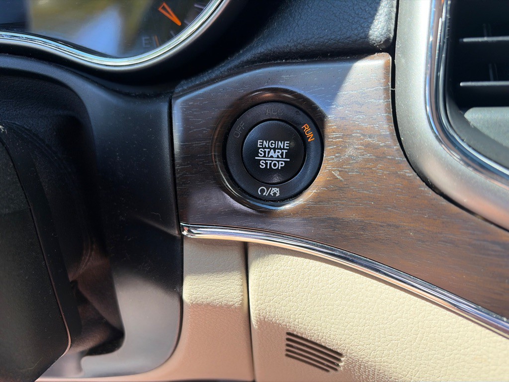 2018 Jeep Grand Cherokee Image 24