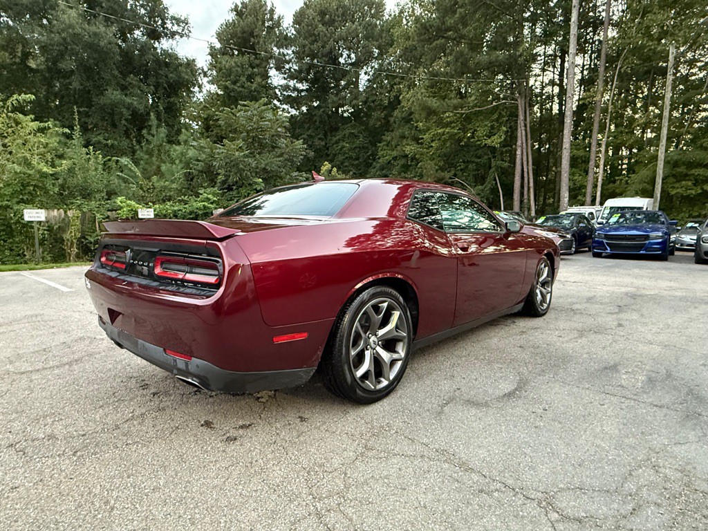 2017 Dodge Challenger Image 7