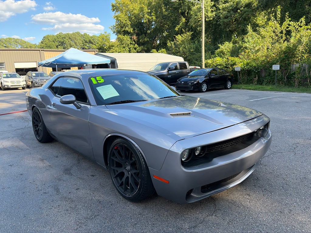 2015 Dodge Challenger Image 3