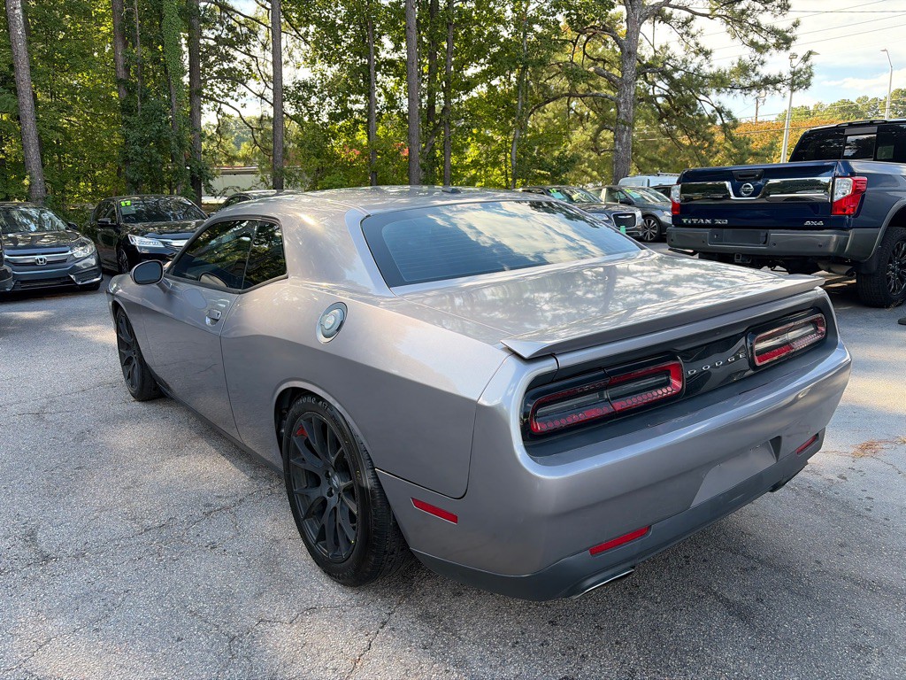 2015 Dodge Challenger Image 6