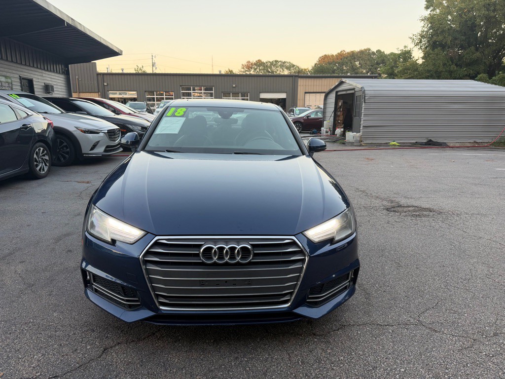 2018 Audi A4 Image 2