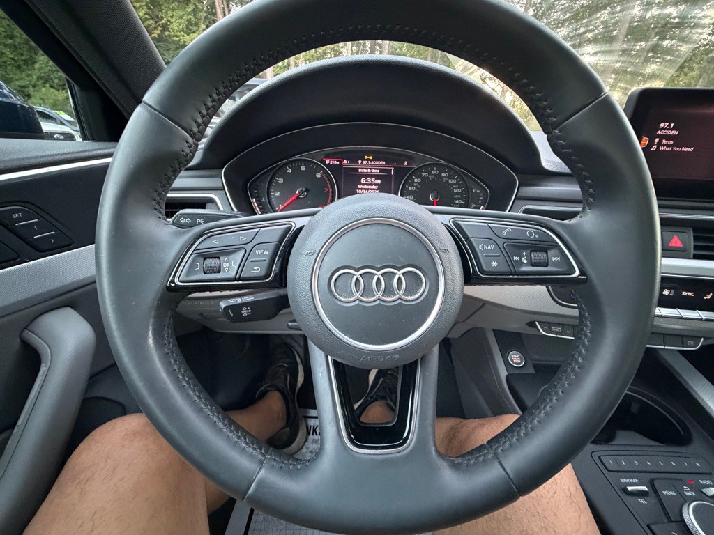 2018 Audi A4 Image 22