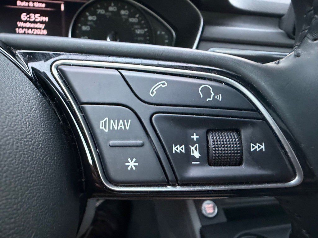 2018 Audi A4 Image 23