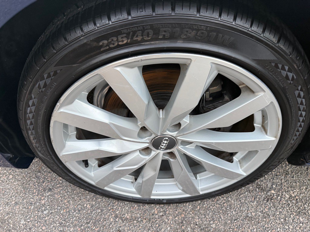2018 Audi A4 Image 37