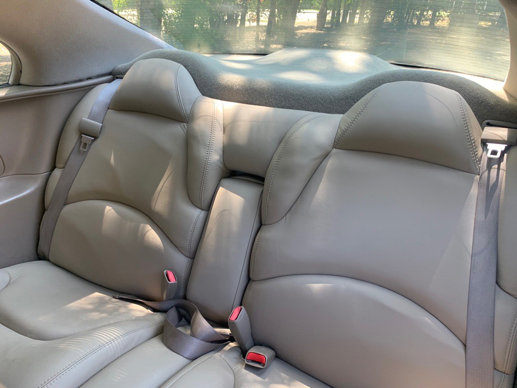 1997 Buick Riviera Image 16