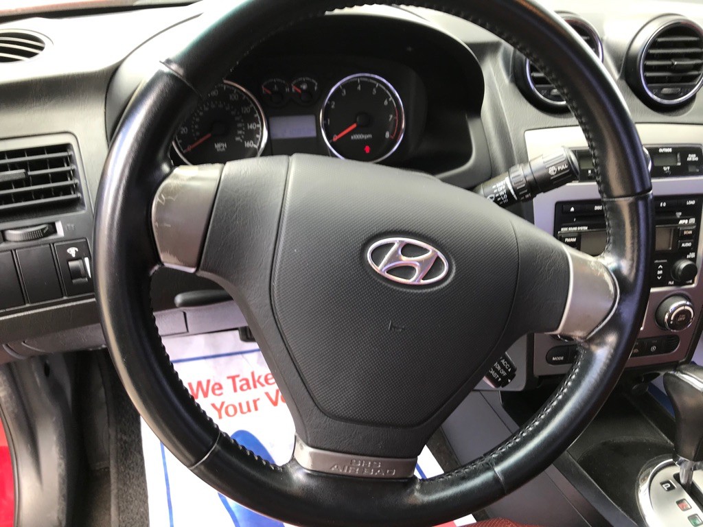 2007 Hyundai Tiburon Image 15
